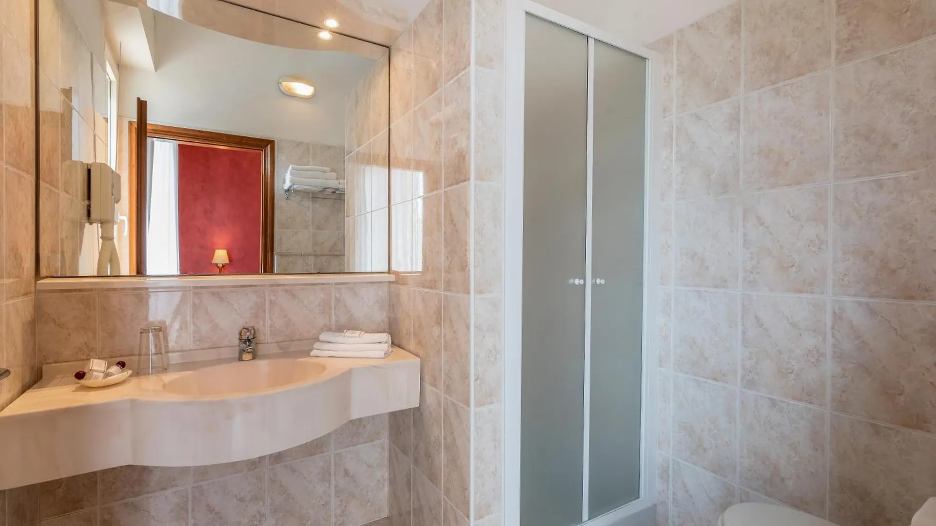 Hotel Tiffany Rimini 3*,